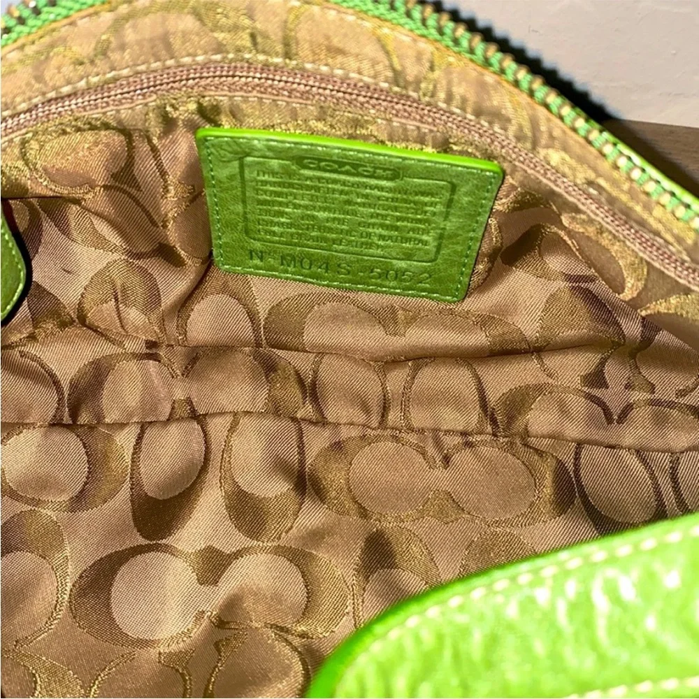 COACH Vintage Y2K Hampton Demi Leather Small Green Shoulder Bag Purse 5052 - Picture 8 of 9